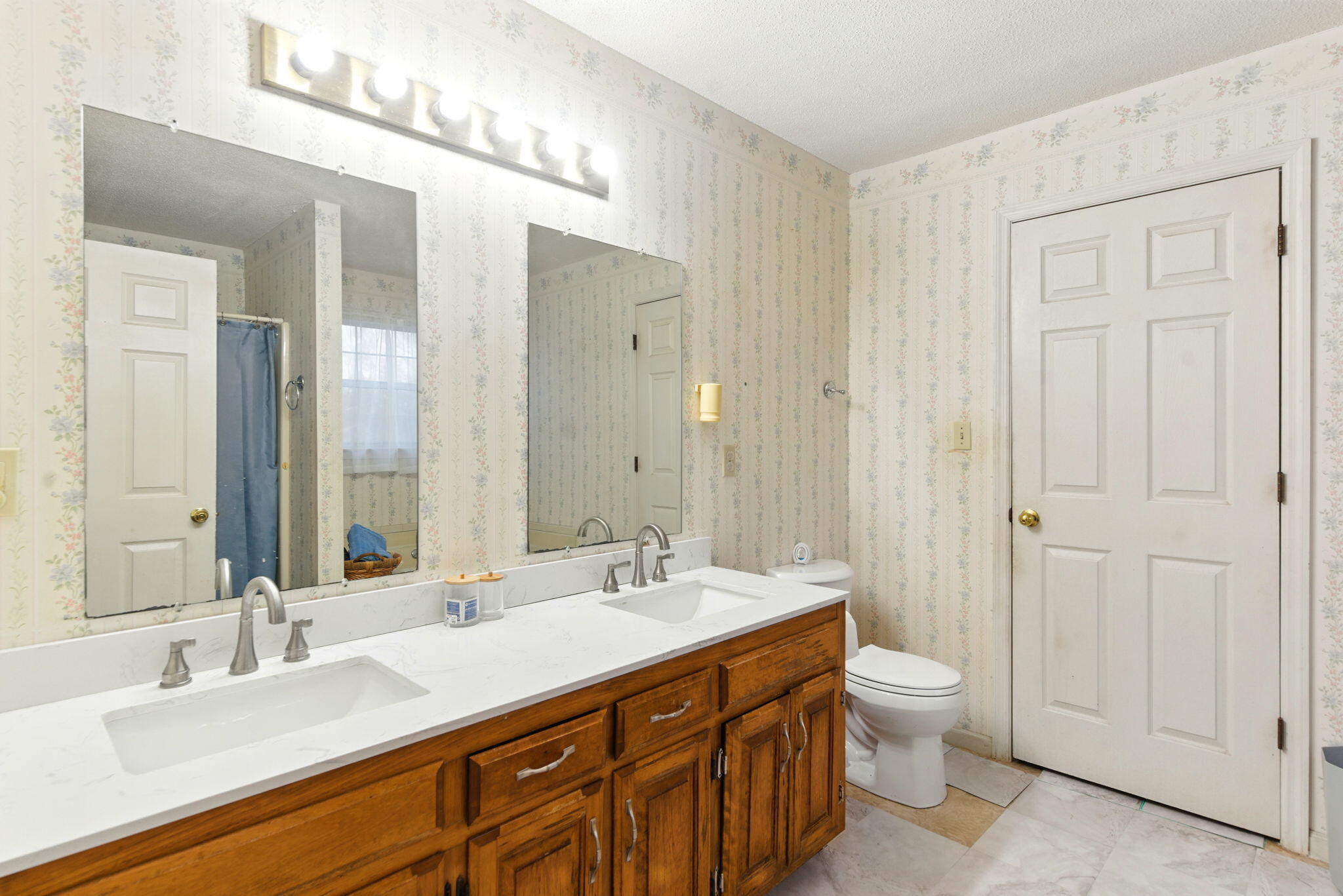 7701 Diamondhead Drive, Ooltewah, Tennessee image 13