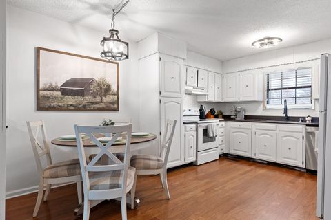 Tiny photo for 1716 Mountain Bay Drive, Hixson, TN 37343 (MLS # 1528319)