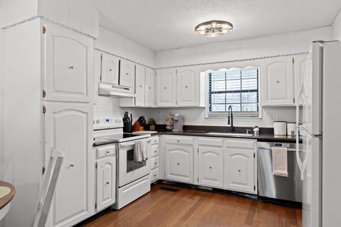 Tiny photo for 1716 Mountain Bay Drive, Hixson, TN 37343 (MLS # 1528319)