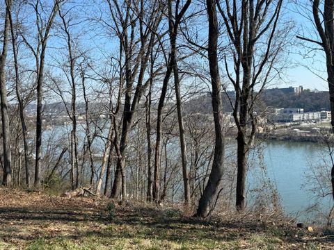 Tiny photo for 414 Dogwood Lane, Chattanooga, TN 37405 (MLS # 1529426)