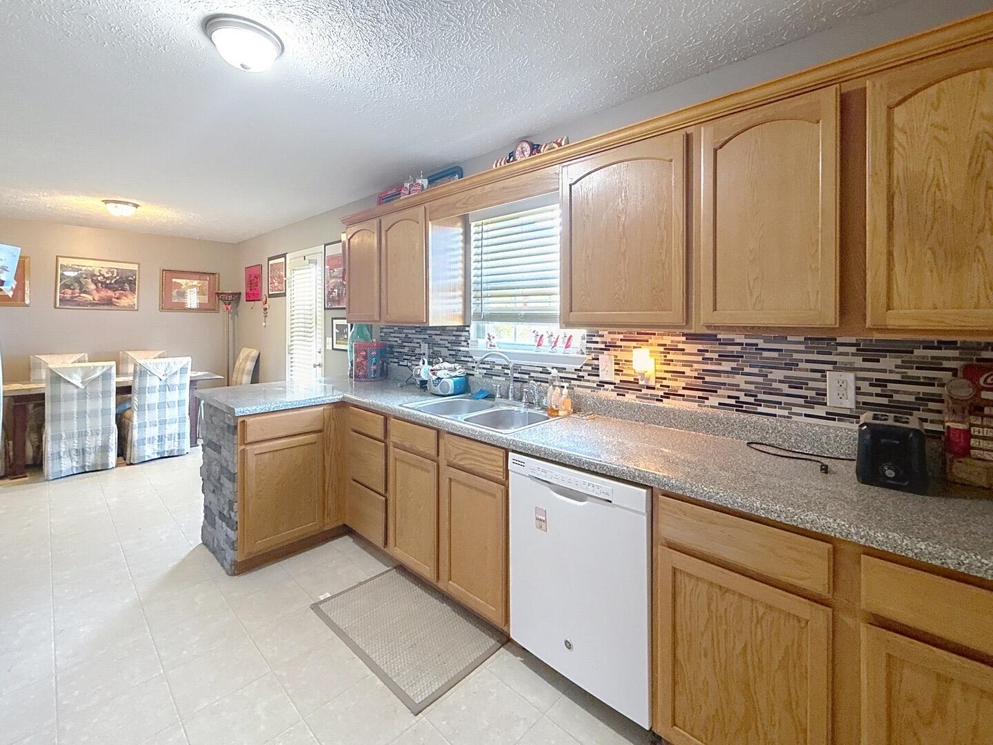 191 Lookout Circle, Trenton, Georgia image 11