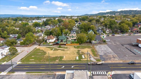 Vacant Land For Sale - 2009 E Main Street<br/> Chattanooga, TN 37404