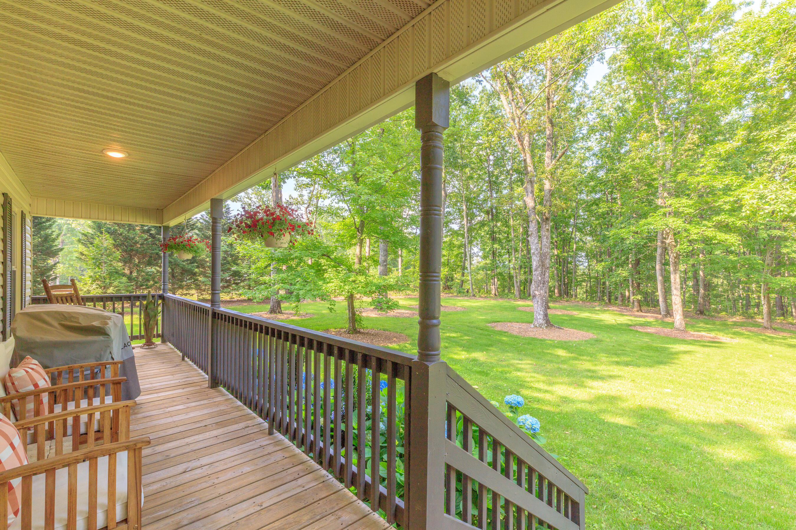 12564 Jones Gap Road