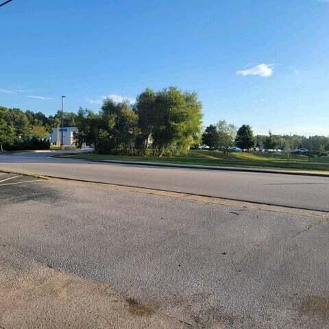 Tiny photo for 1713 Thrasher Pike, Hixson, TN 37343 (MLS # 1527654)