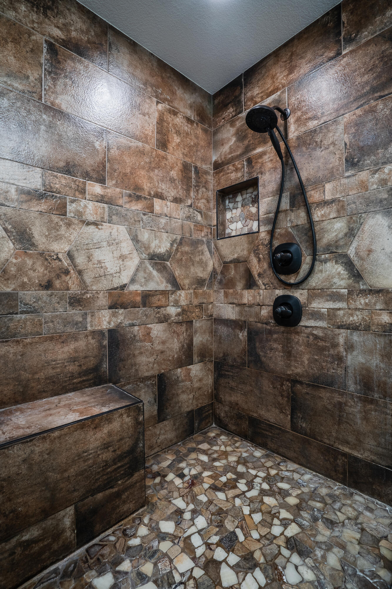 2163 Red Leaf Lane, Soddy Daisy, Tennessee image 35
