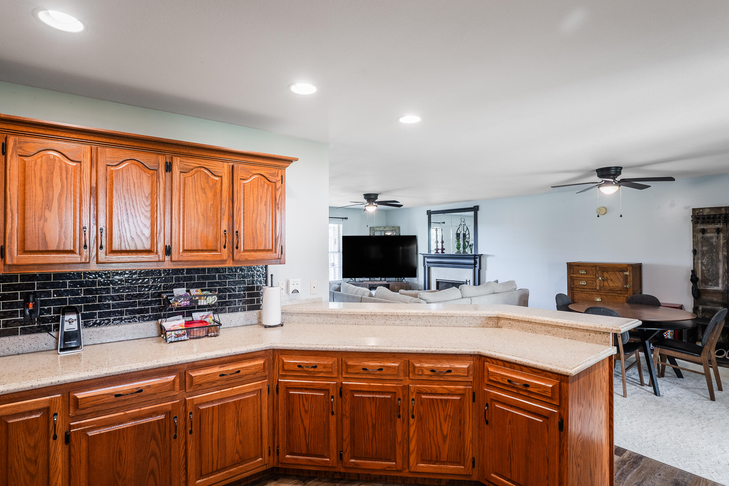 2163 Red Leaf Lane, Soddy Daisy, Tennessee image 25