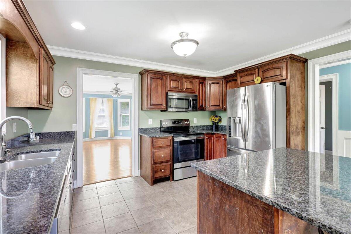 1383 Hill City Road, Resaca, Georgia image 11