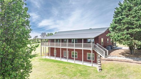 Photo of 410 Pioneer Trail, Dayton, TN 37321 (MLS # 1532012)