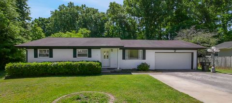 Photo of 445 Kelsey Drive, Rossville, GA 30741 (MLS # 1534922)