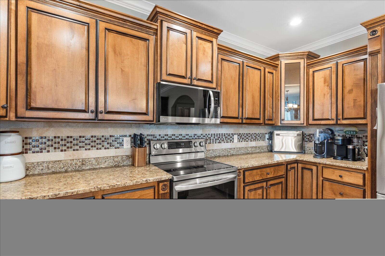 9937 Meadowstone Drive, Apison, Tennessee image 11
