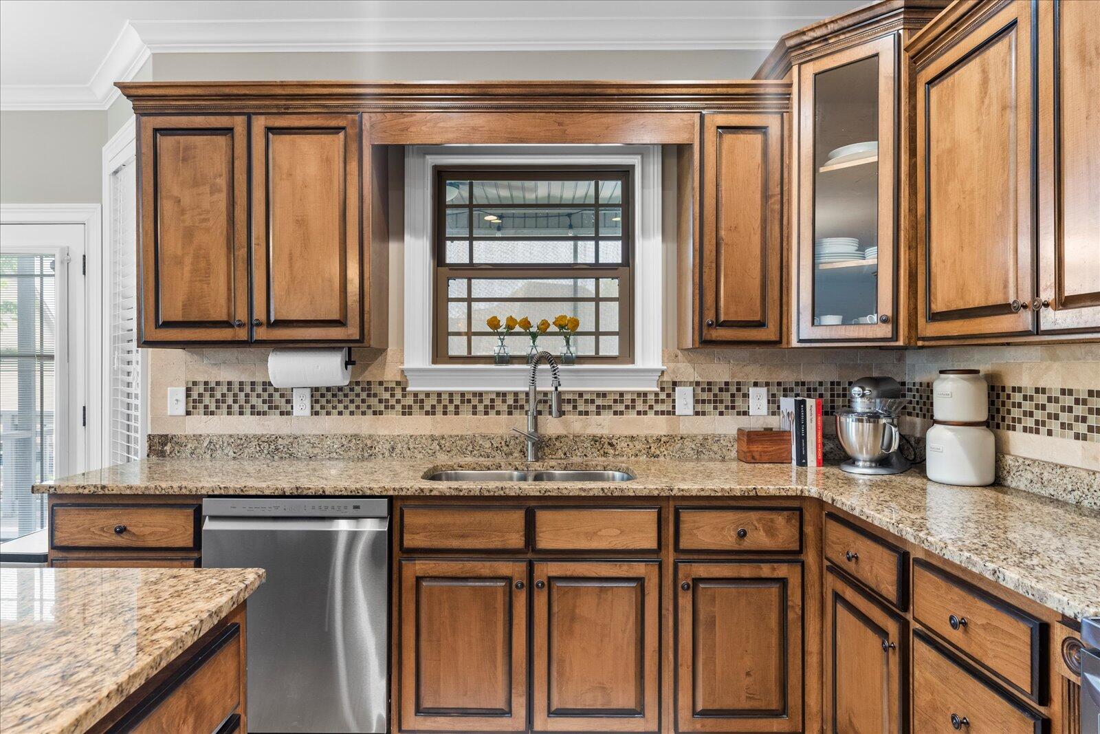 9937 Meadowstone Drive, Apison, Tennessee image 10