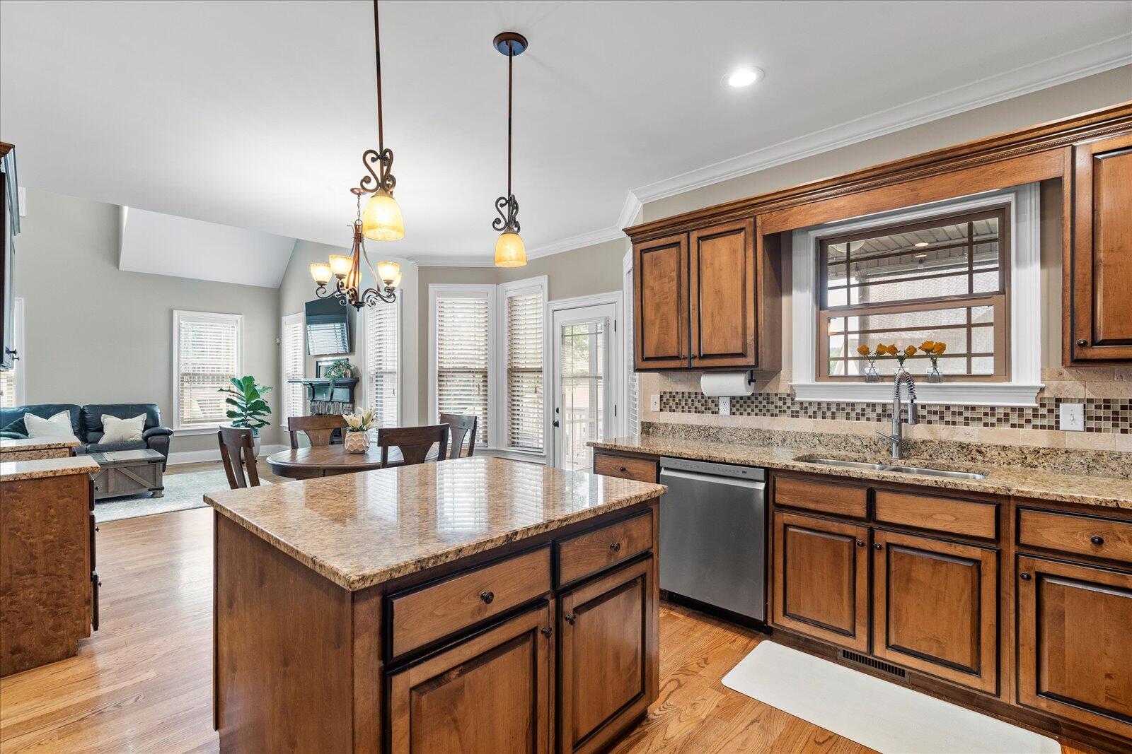 9937 Meadowstone Drive, Apison, Tennessee image 13