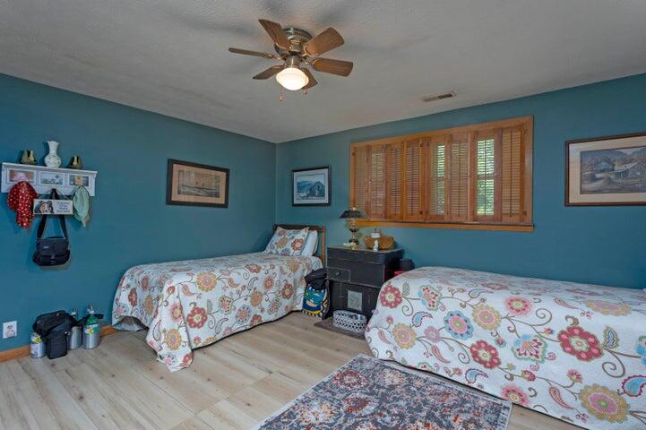292 Hilltop Circle, Spring City, Tennessee image 28