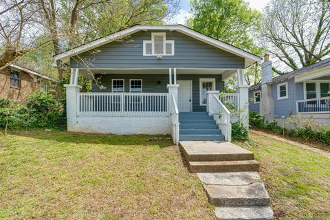 Photo of 3404 Dodson Avenue, Chattanooga, TN 37406 (MLS # 1532289)