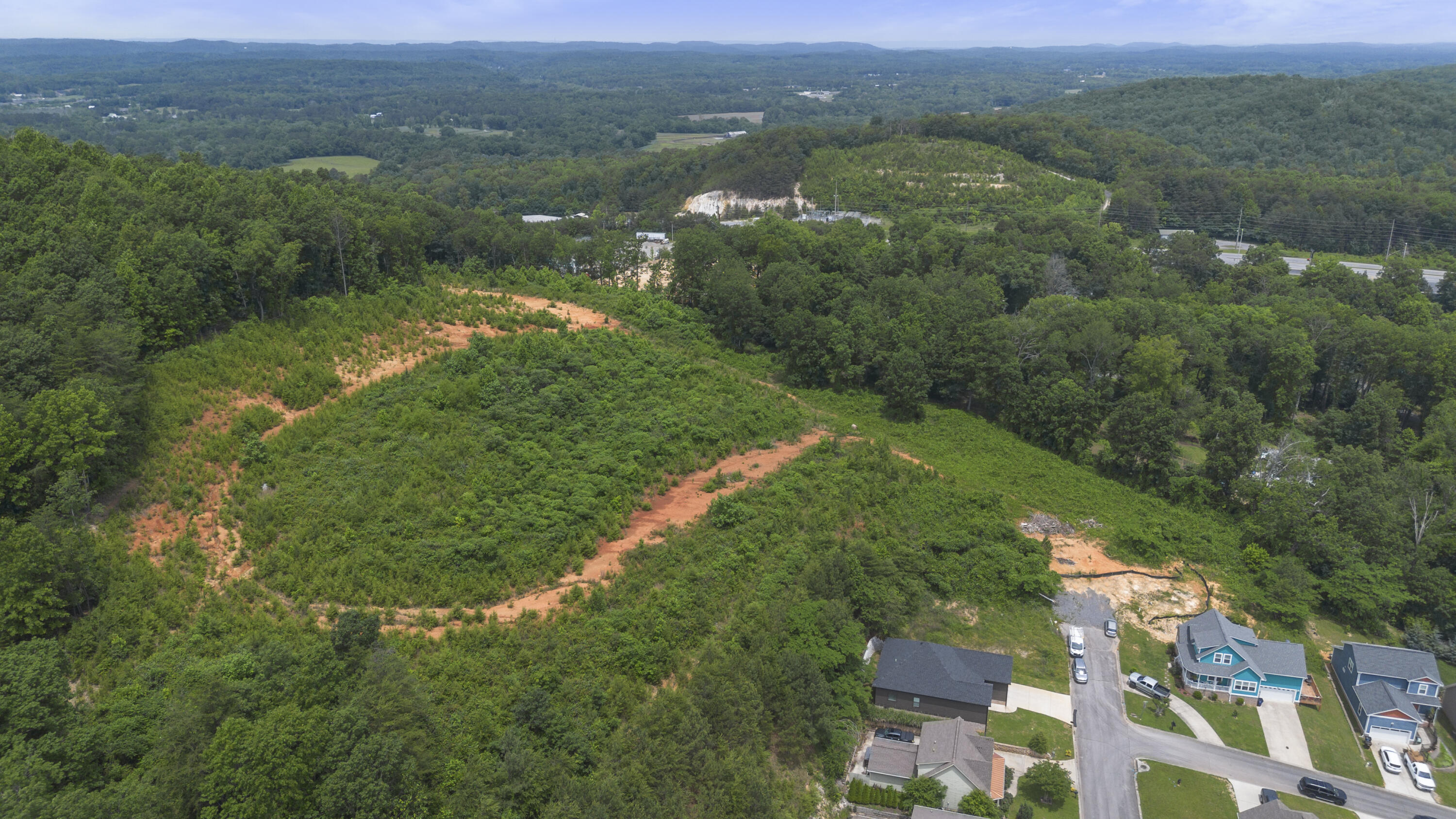 Courtland Crest Drive, Cleveland, Tennessee image 11