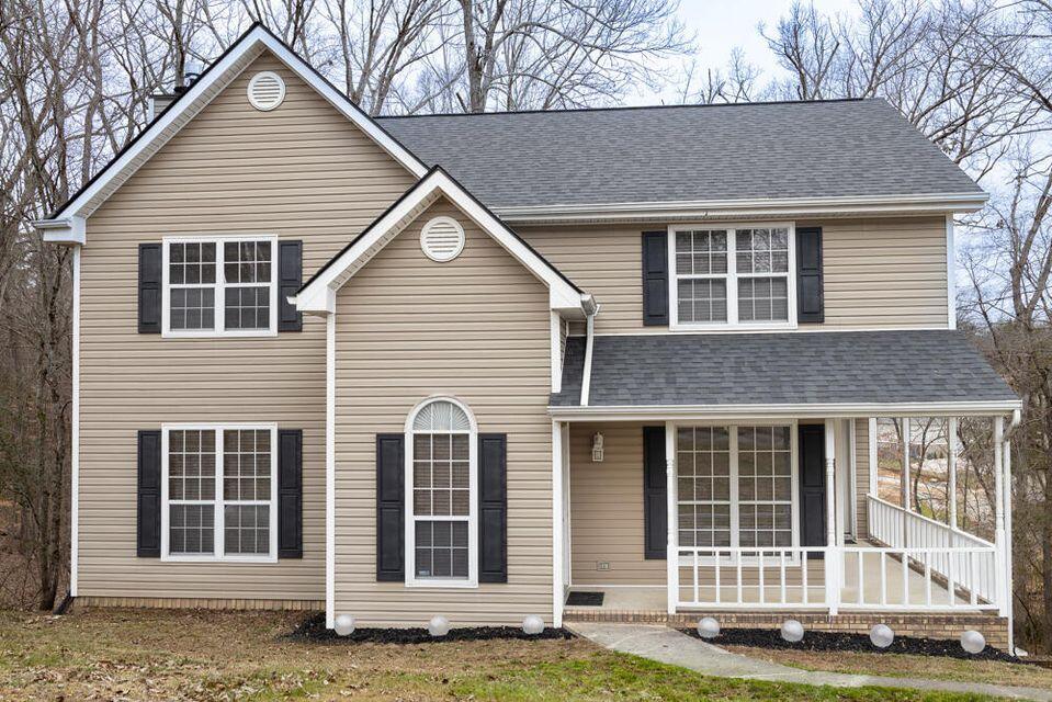 423 Golden Oaks Drive, Hixson, Tennessee image 1
