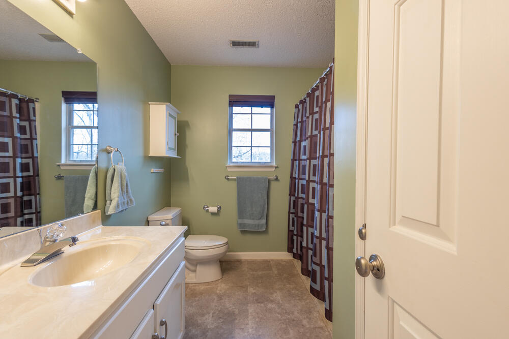 423 Golden Oaks Drive, Hixson, Tennessee image 38