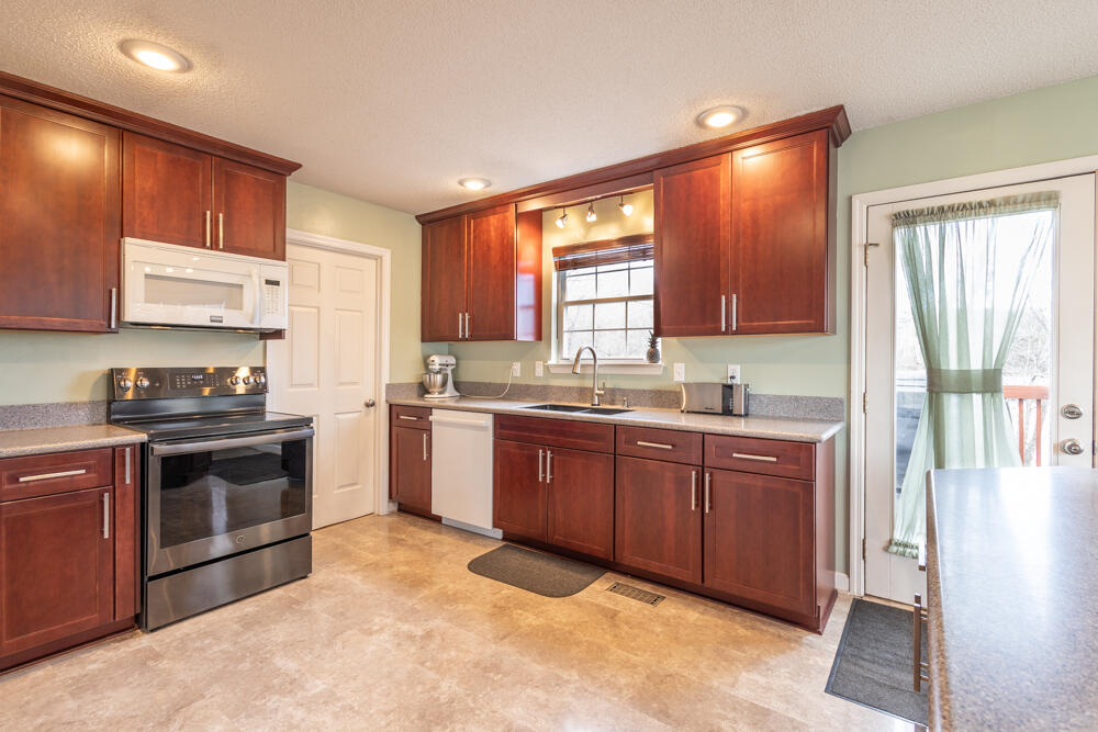 423 Golden Oaks Drive, Hixson, Tennessee image 42