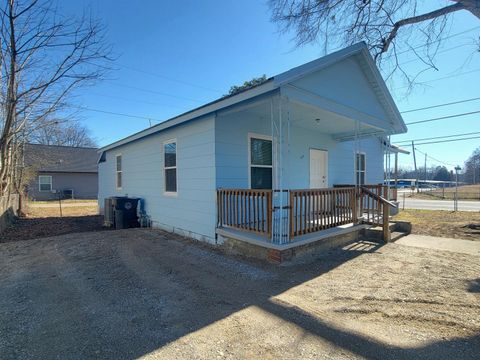 Tiny photo for 317 Cedar Street, LaFayette, GA 30728 (MLS # 1528485)