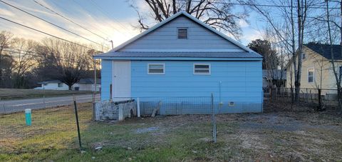 Tiny photo for 317 Cedar Street, LaFayette, GA 30728 (MLS # 1528485)