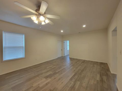 Tiny photo for 317 Cedar Street, LaFayette, GA 30728 (MLS # 1528485)