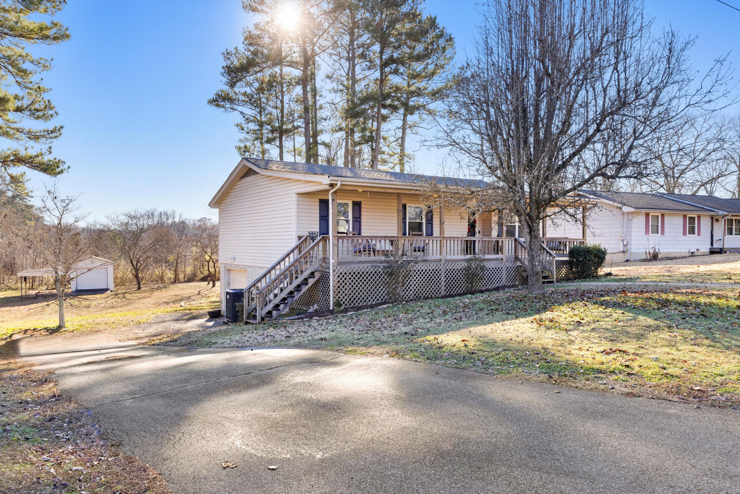 7624 Yellow Pines Drive, Harrison, Tennessee image 1