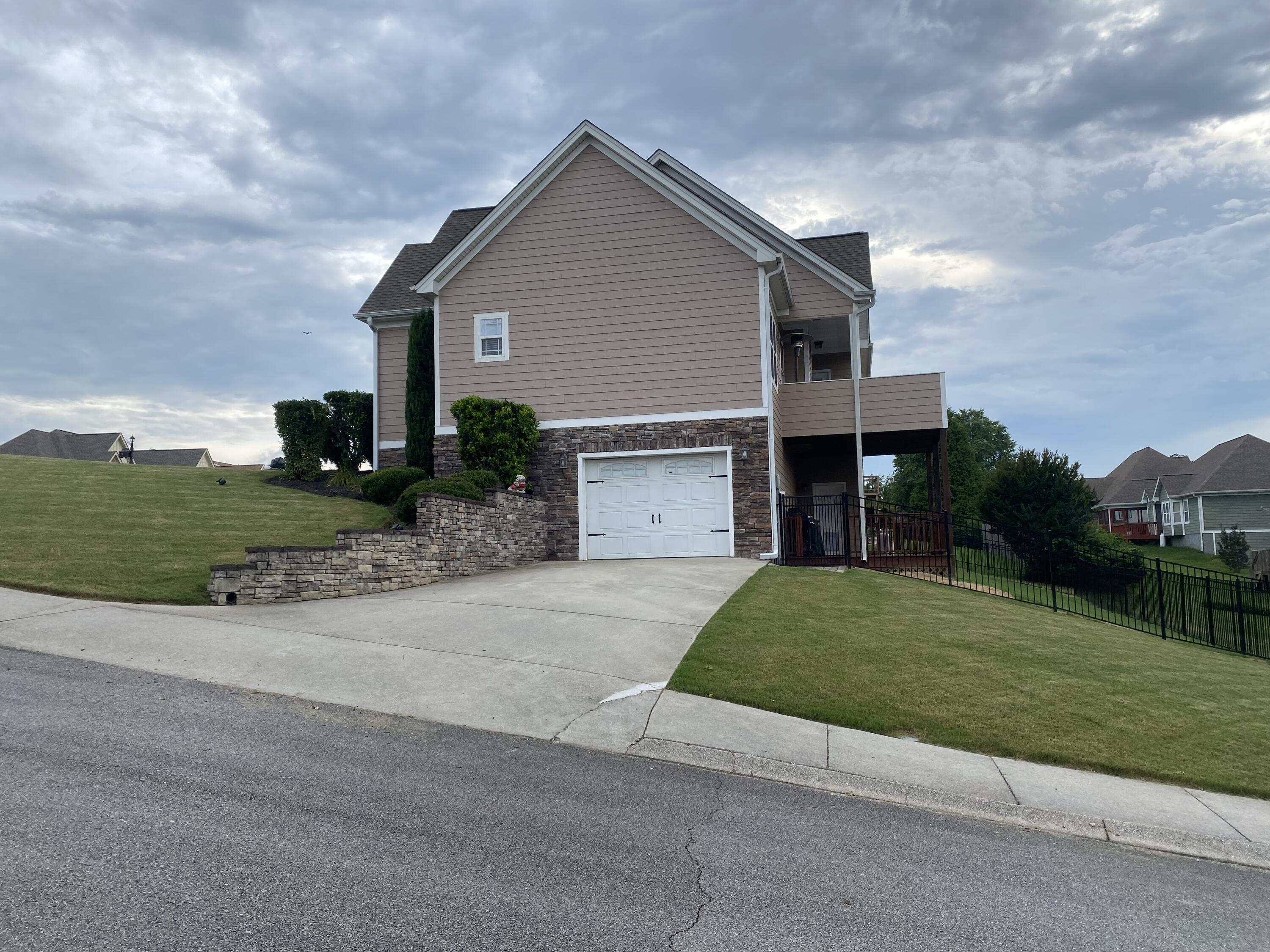 151 Holly Oak Lane