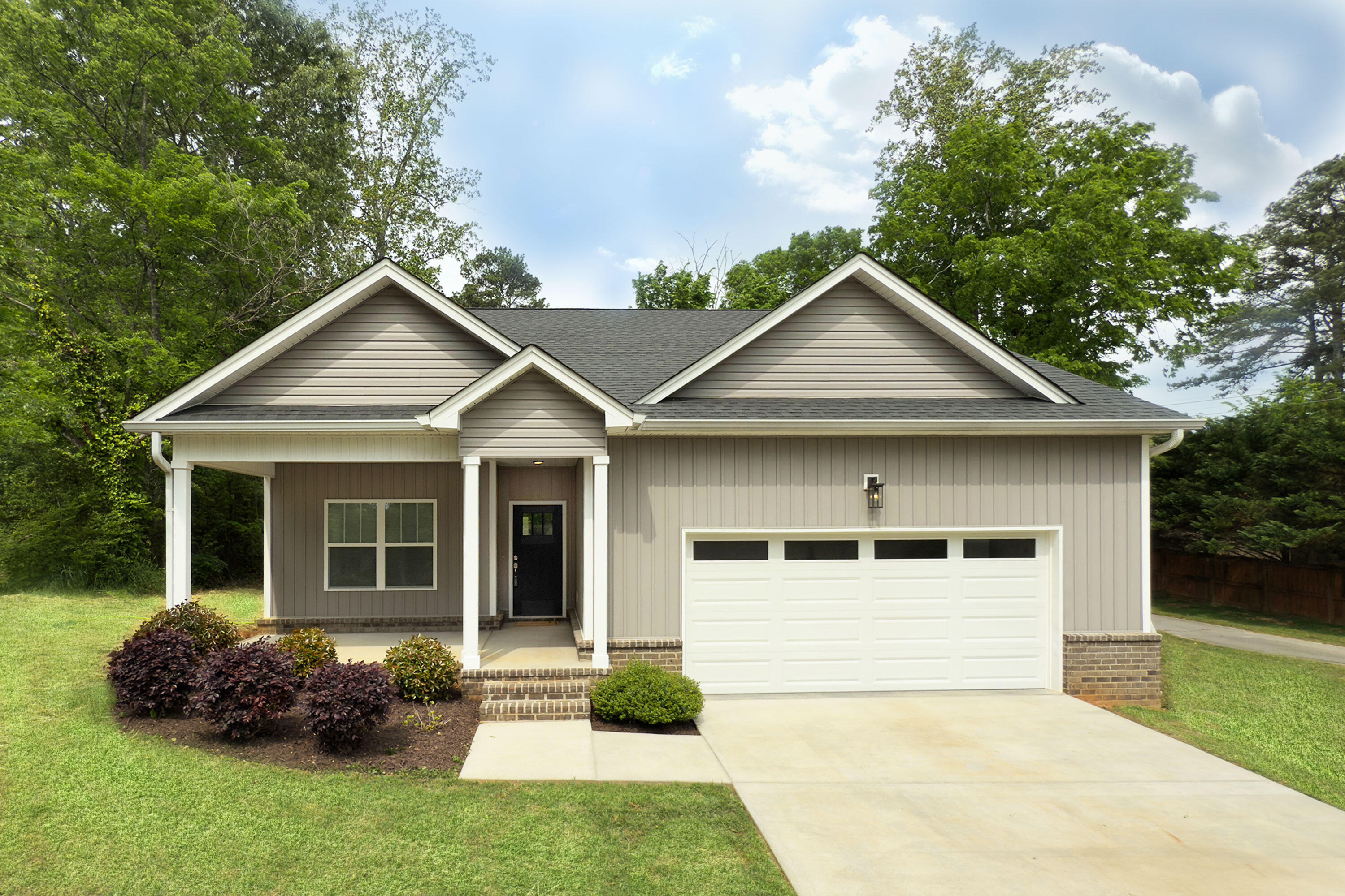 2125 Mae Dell Road, Chattanooga, Tennessee image 2