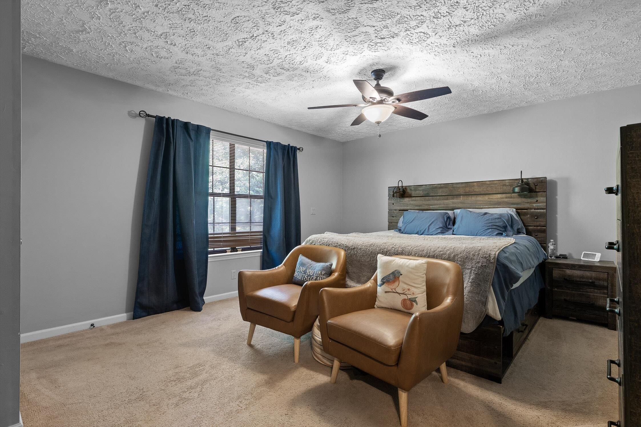 Chattanooga, Tennessee 37412, United States, 7 Bedrooms Bedrooms, ,4 BathroomsBathrooms,Residential,Active,204537