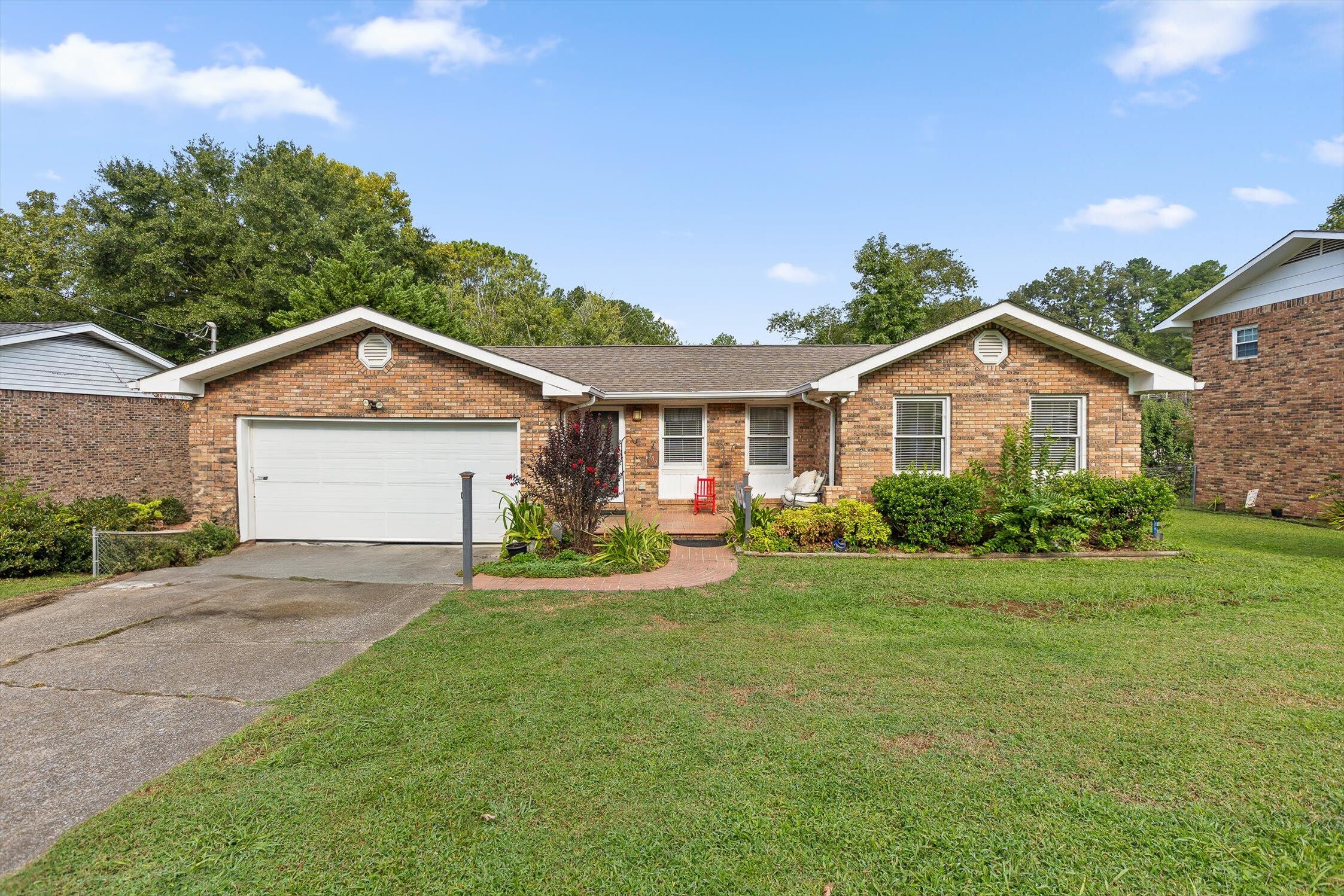 Chattanooga, Tennessee 37412, United States, 7 Bedrooms Bedrooms, ,4 BathroomsBathrooms,Residential,Active,204537