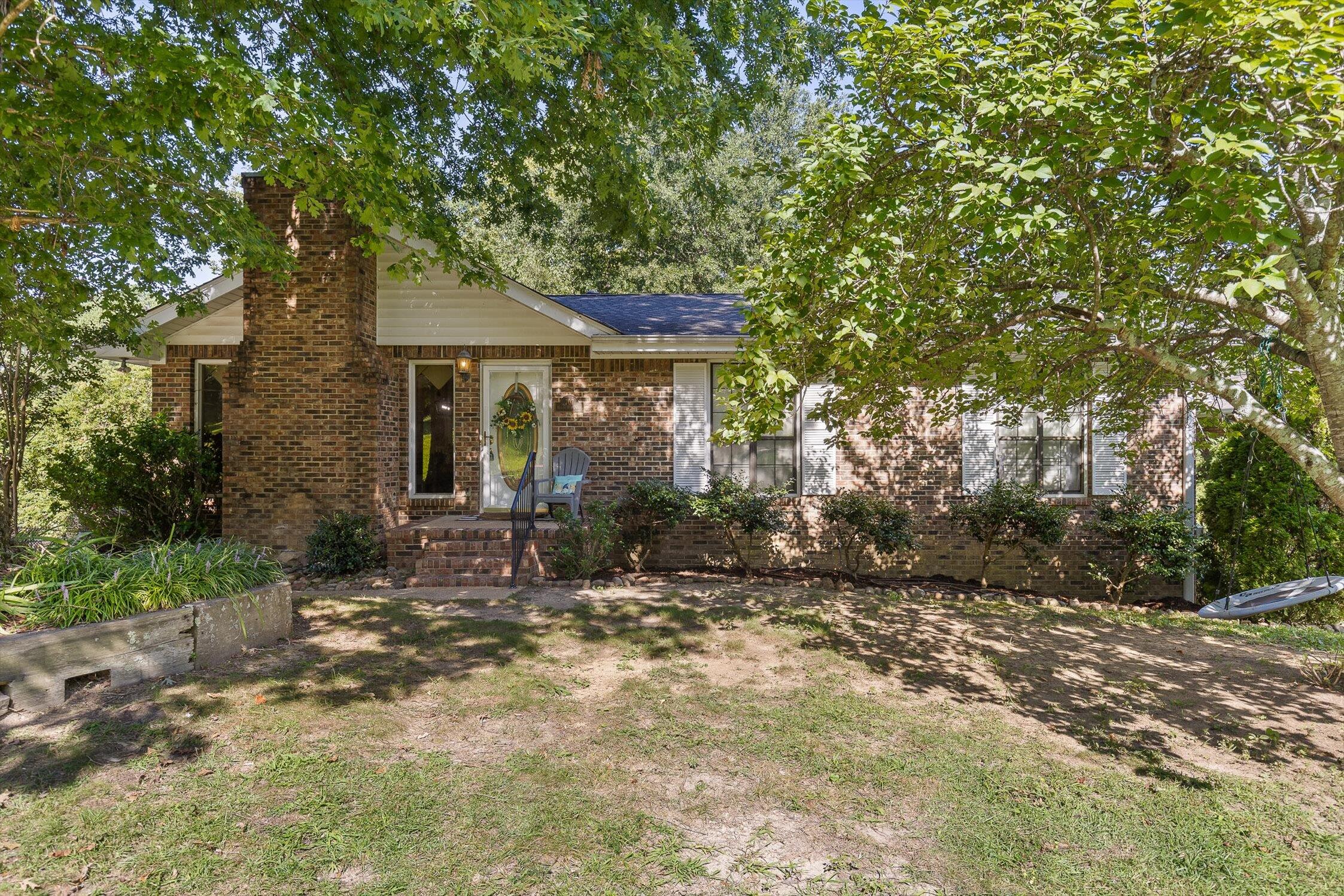 Chattanooga, Tennessee 37412, United States, 7 Bedrooms Bedrooms, ,4 BathroomsBathrooms,Residential,Active,204537