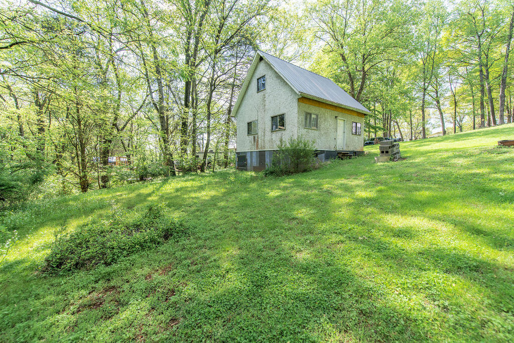 176 Water Lane, Charleston, Tennessee image 25