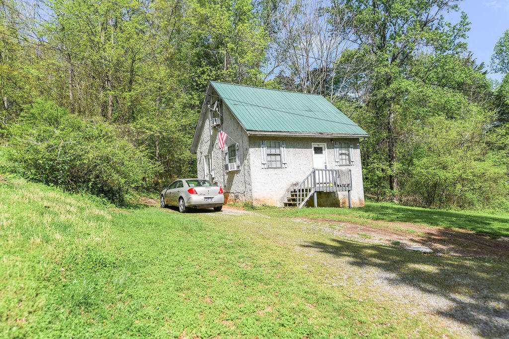 176 Water Lane, Charleston, Tennessee image 4