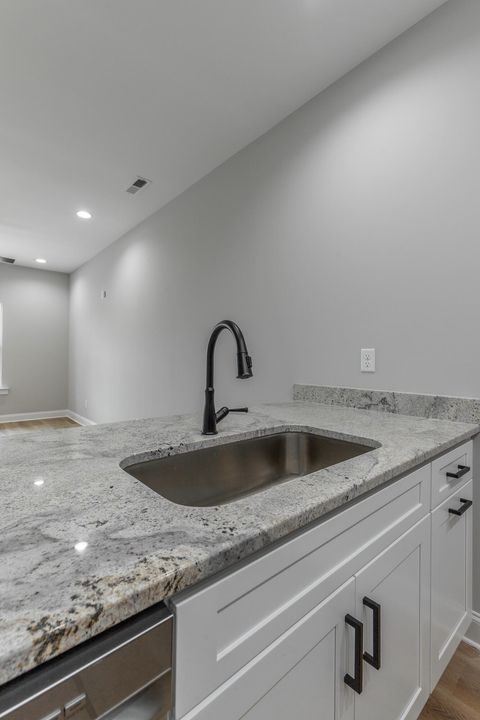 Tiny photo for 916 Airport Road, Chattanooga, TN 37421 (MLS # 1528506)