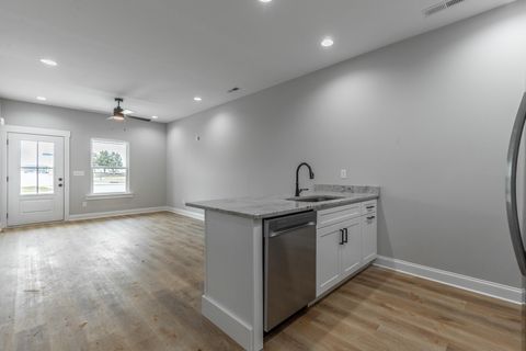 Tiny photo for 916 Airport Road, Chattanooga, TN 37421 (MLS # 1528506)