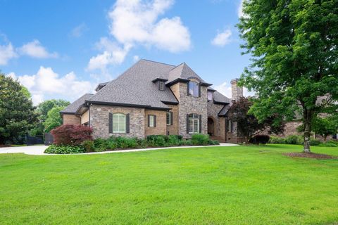 Photo of 1299 Quiet Pond Drive, Chattanooga, TN 37415 (MLS # 1536673)
