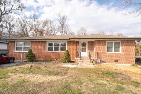 Photo of 911 Altamaha Street, Chattanooga, TN 37412 (MLS # 1527664)