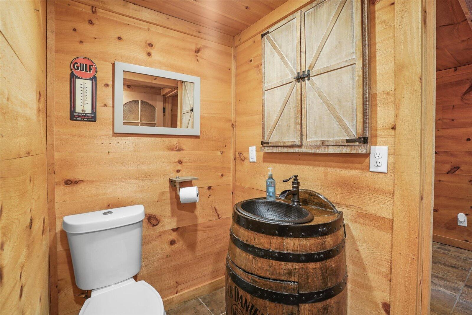 Chattanooga, Tennessee 37412, United States, 5 Bedrooms Bedrooms, ,4 BathroomsBathrooms,Residential,Contingent,50128