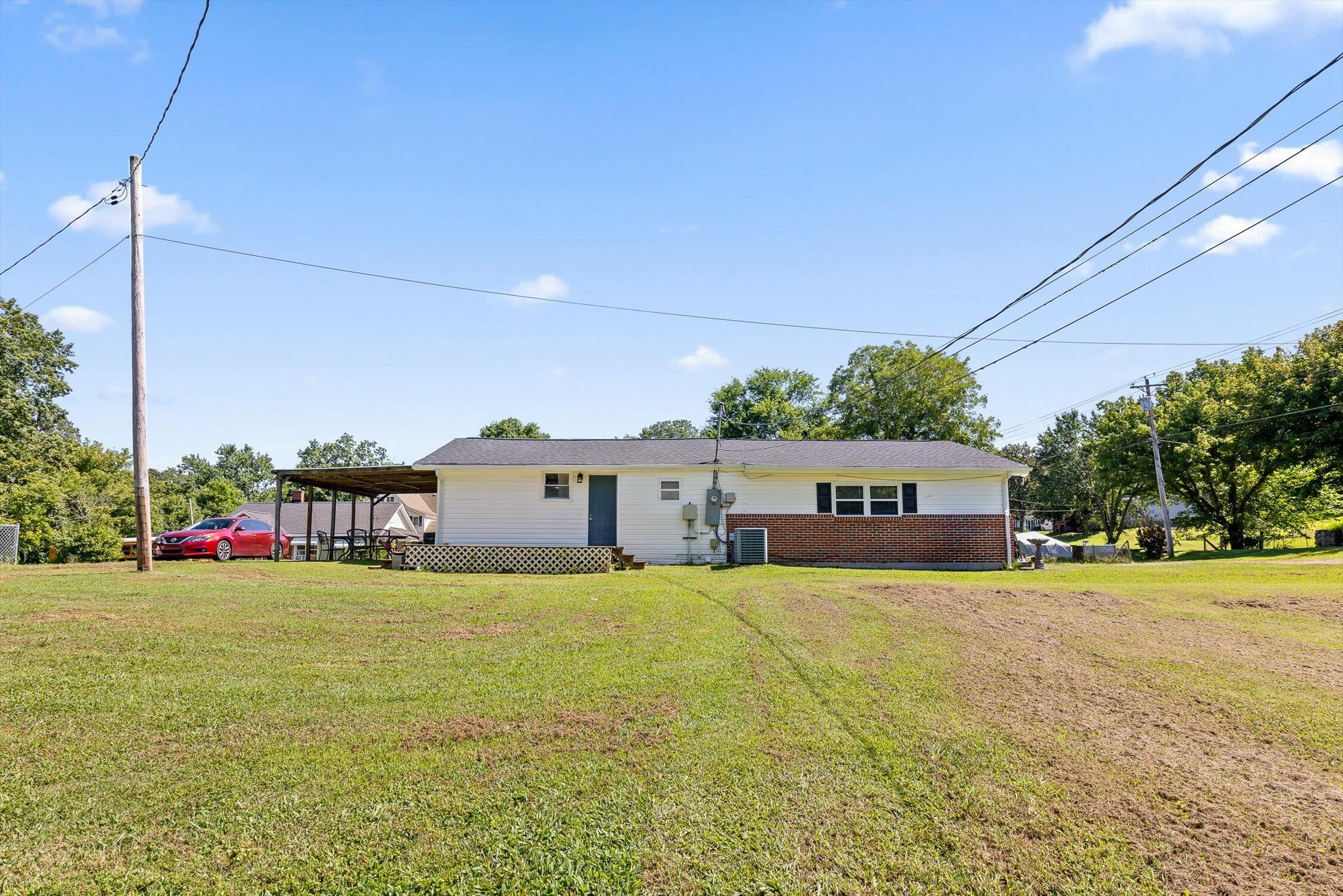 Charleston, Tennessee 37310, United States, 3 Bedrooms Bedrooms, ,1 BathroomBathrooms,Residential,Pending,171522