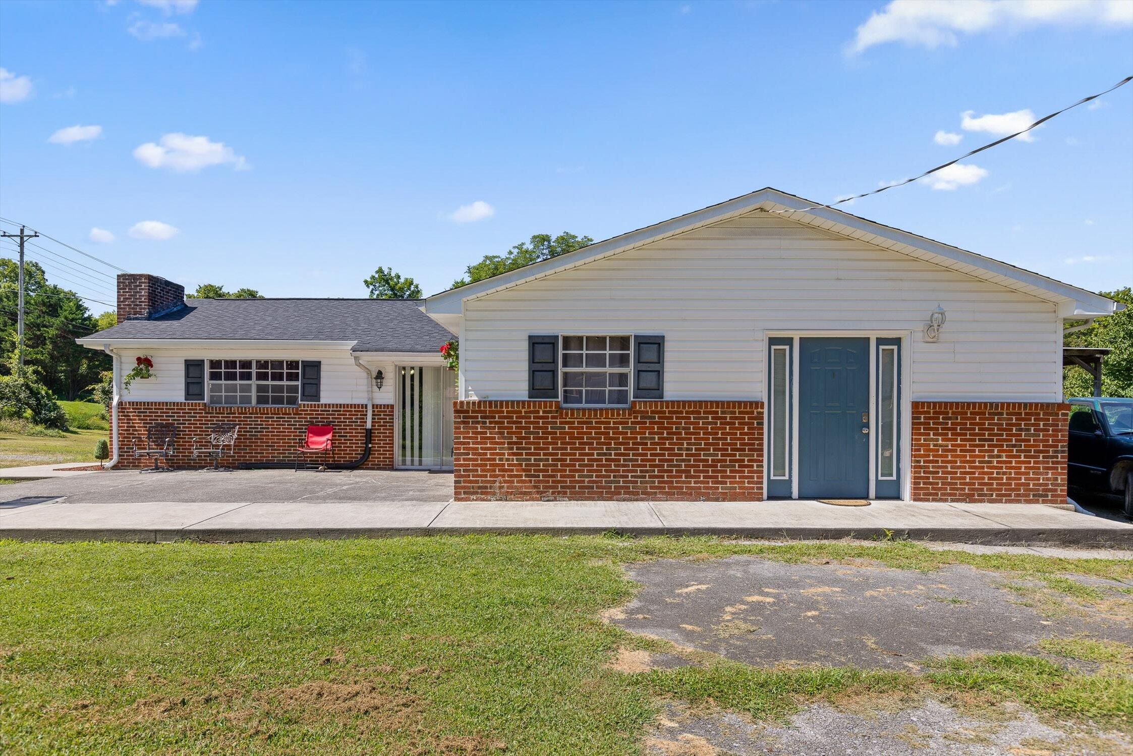 Charleston, Tennessee 37310, United States, 3 Bedrooms Bedrooms, ,1 BathroomBathrooms,Residential,Pending,171522