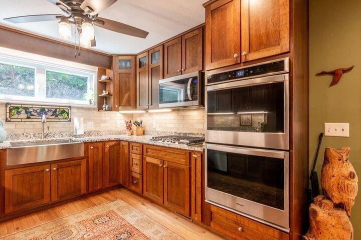 436 Oak Hills Drive, Spring City, Tennessee image 8