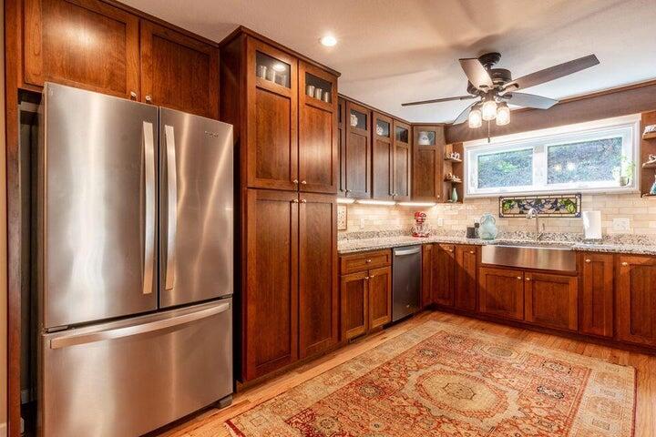 436 Oak Hills Drive, Spring City, Tennessee image 10