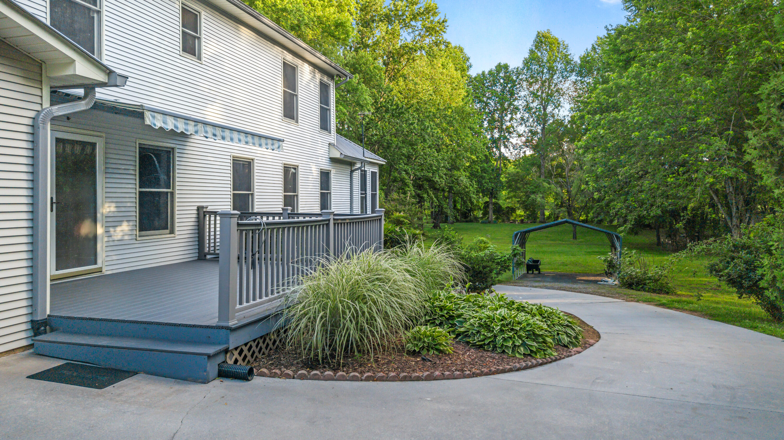 310 Savannah Shores Drive, Delano, Tennessee image 11