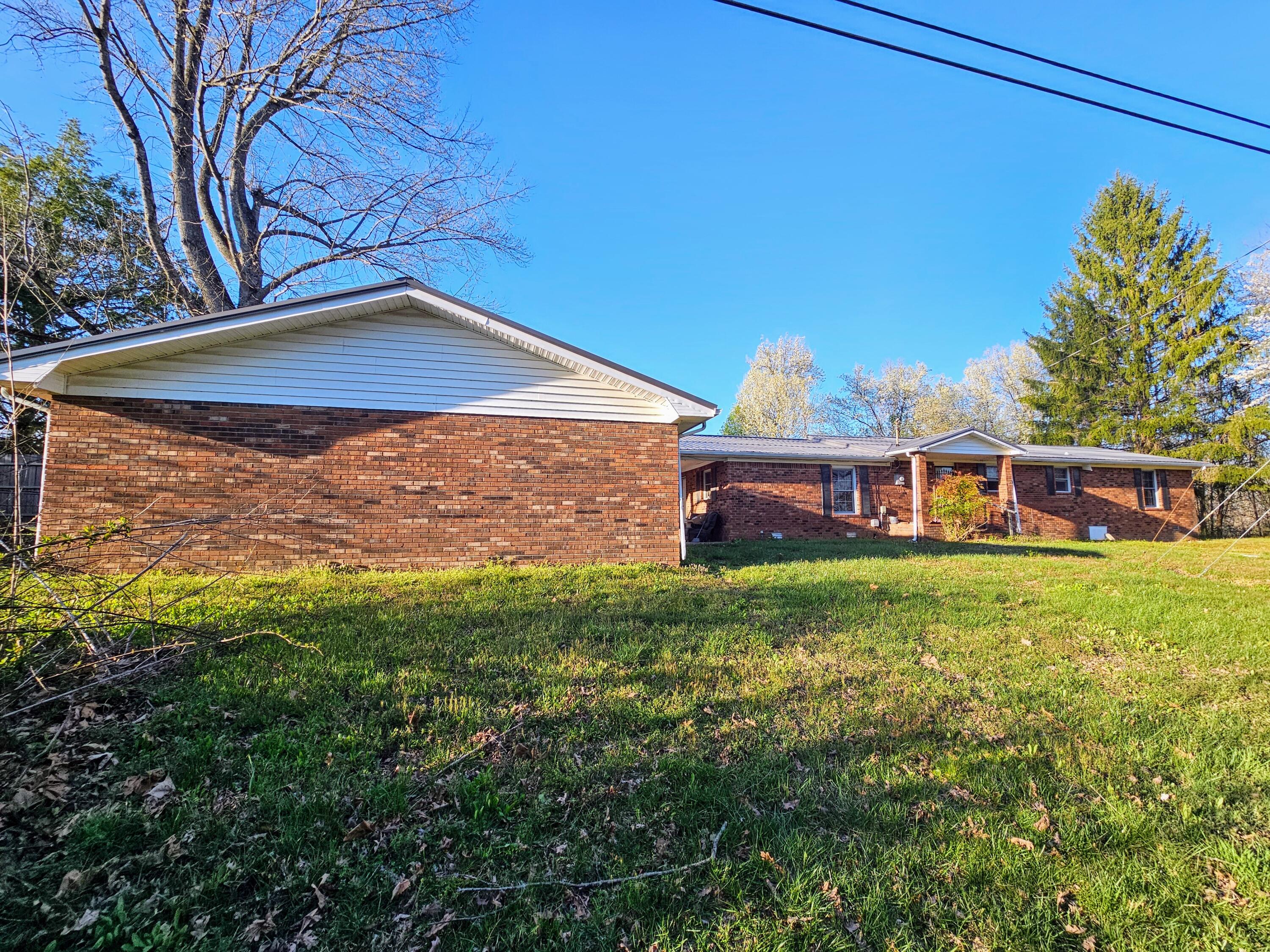 588 Sweeton Hill Road, Coalmont, Tennessee image 8