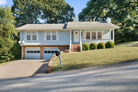 Photo of 6831 Deerwood Drive, Harrison, TN 37341 (MLS # 1544936)