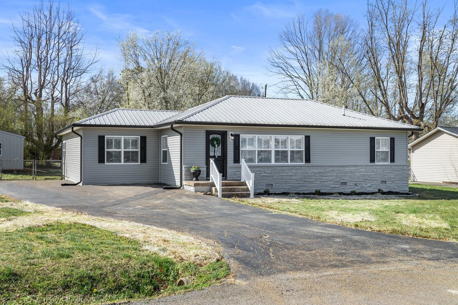 1219 Morgan Street, Athens, Tennessee image 1