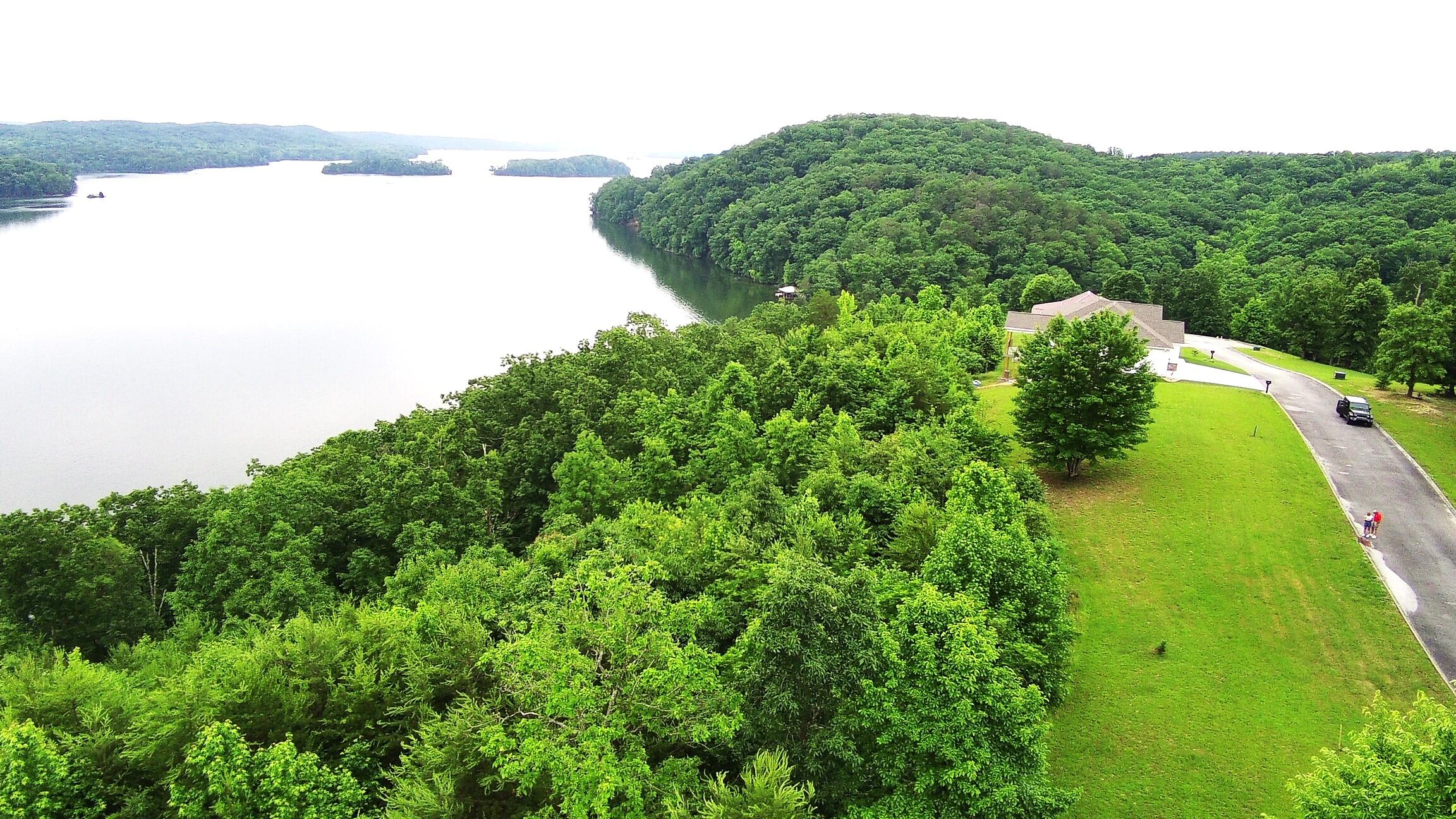 295 River Run Trail, Spring City, Tennessee image 4