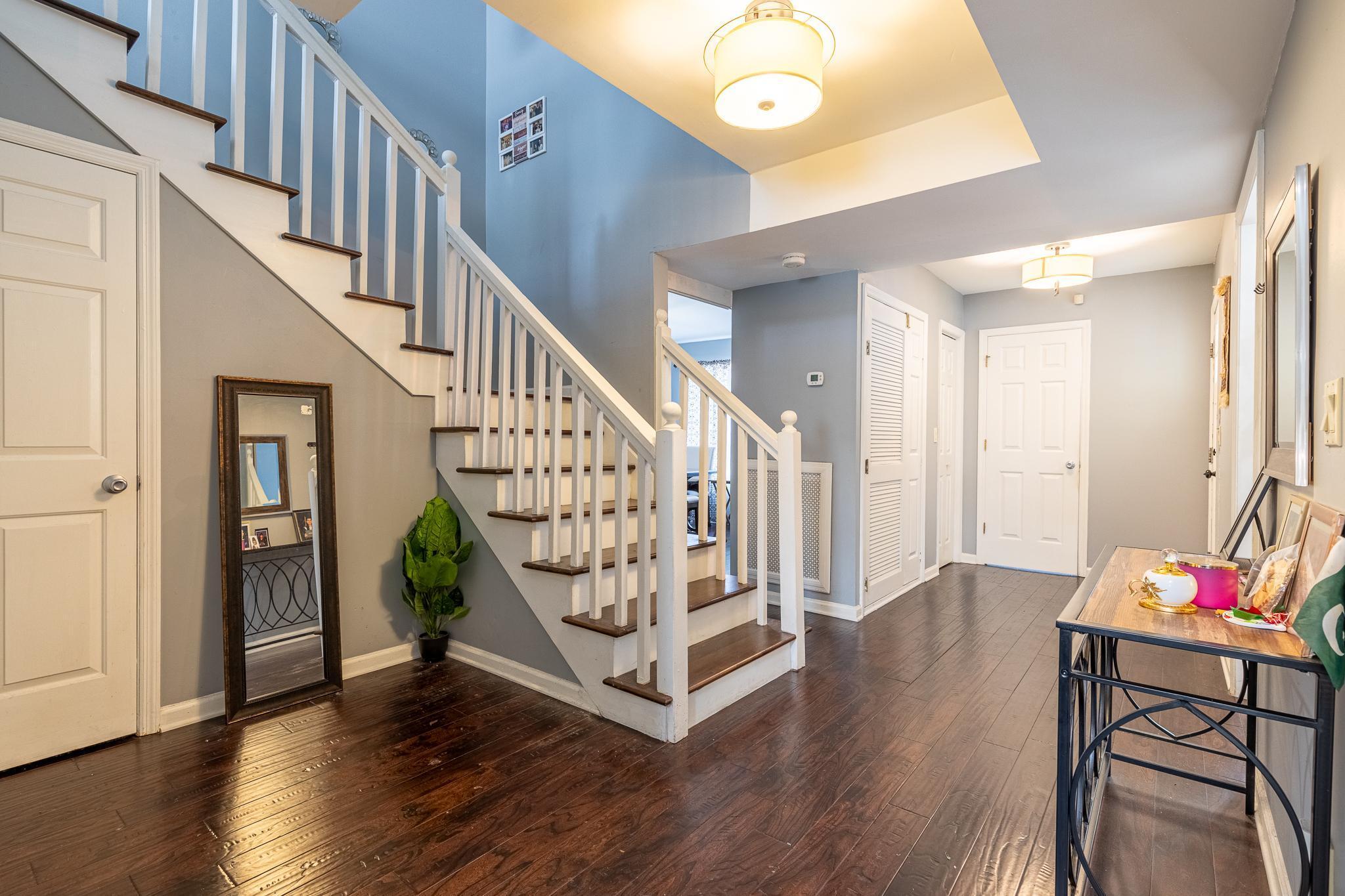 6802 French Quarter Court