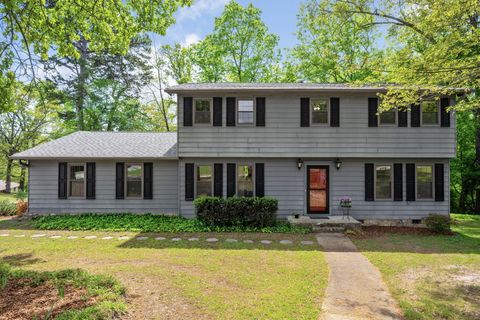 Photo of 9200 Charbar Circle, Chattanooga, TN 37421 (MLS # 1532645)