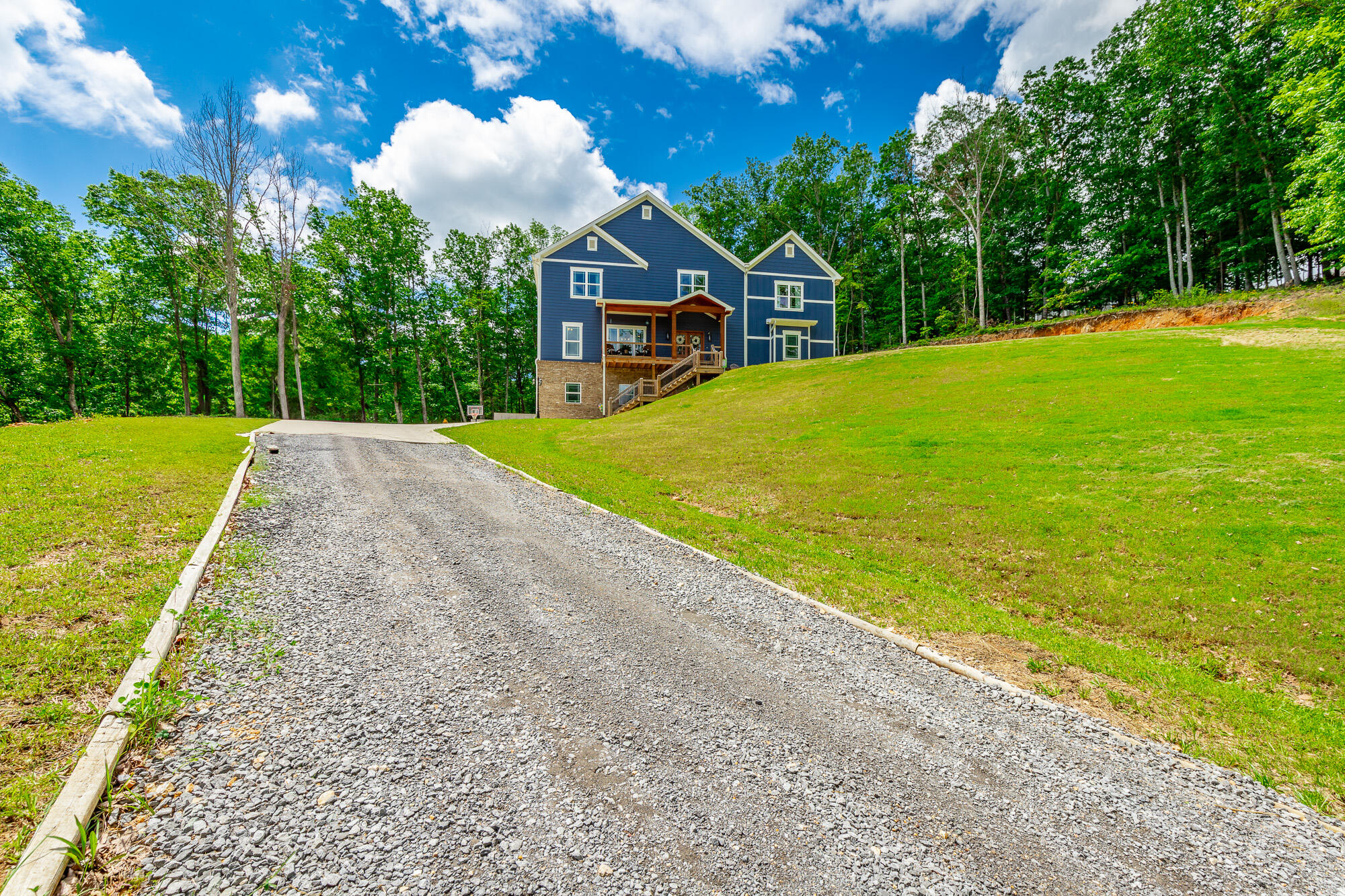 6520 Flagstone Drive, Ooltewah, Tennessee image 3